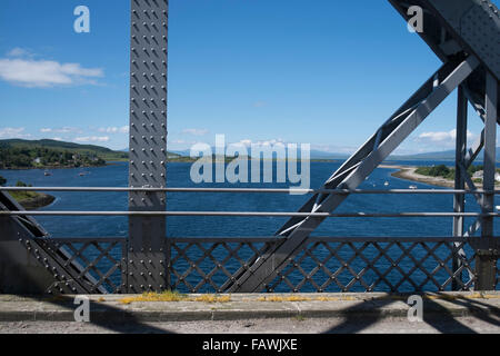 Une vue sur le Loch Etive à l'île de Mull à partir de l'Connel Bridge. Argyll, côte ouest de l'Écosse. Banque D'Images