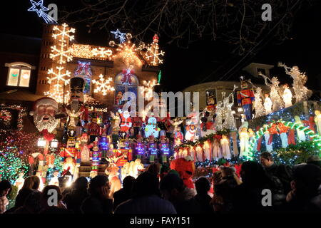 Les lumières de Noël de Dyker Heights, Brooklyn photo de jen lombardo Banque D'Images