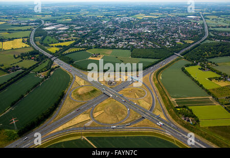 Vue aérienne, Kamener Kreuz autoroute A2 et A1, autoroutes, Kamen, Ruhr, Rhénanie du Nord-Westphalie, Allemagne, Rhin Banque D'Images