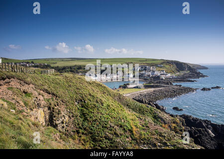 Une vue de Portpatrick à partir de la voie des hautes terres du Sud. Dumfries et Galloway, en Écosse. Banque D'Images