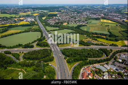 L'autoroute A1 et l'autoroute a45, autoroute Sauerlandlinie intersection Westhofen surplombant Schwerte, Schwerte, Ruhr Banque D'Images