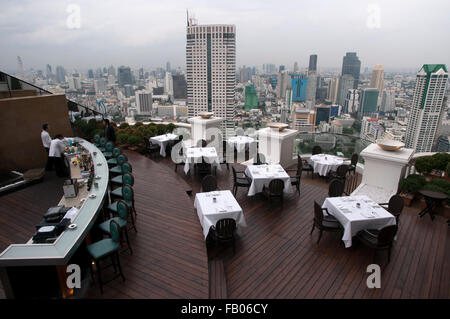 Vue panoramique et viws landcape de Bangkok du Sirocco toit. La Thaïlande. L'Asie, Bangkok, capitale, Centara Grand, rivière Chao Praya, Banque D'Images