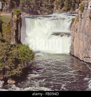 Abaisser mesa falls sur Henry's Fork près de Ashton, Idaho Banque D'Images