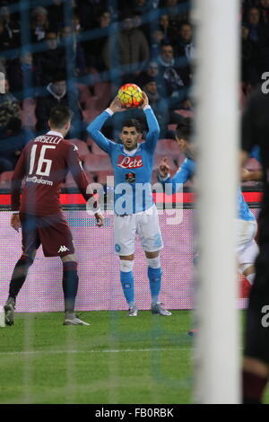 Naples, Italie. 06 Jan, 2016. Elseid Hysaj (SSC Napoli) lors de match de football entre SSC Napoli et Torino au stade San Paolo de Naples .résultat final Napoli vs Torino 2-1. Credit : Salvatore Esposito/Pacific Press/Alamy Live News Banque D'Images