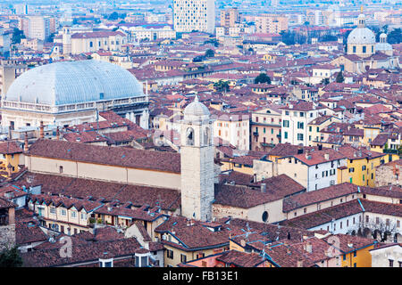 Le paysage urbain de Brescia Banque D'Images