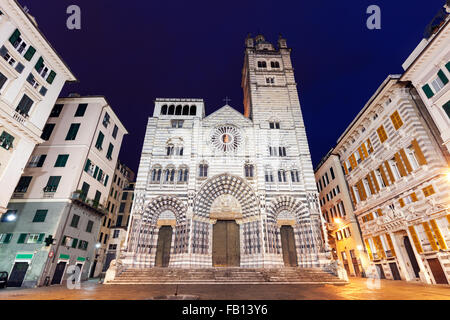 Cattedrale di San Lorenzo de nuit Banque D'Images