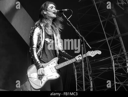 Nile Marr de l'homme a fait effectuer au Festival victorieux, Southsea, 2015. Banque D'Images