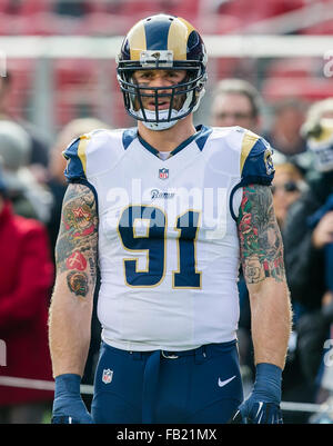 3 décembre 2016 : Saint Louis Rams défensive fin Chris Long (91) avant la NFL football match entre la Saint Louis Rams et les San Francisco 49ers à Levi's Stadium à Santa Clara, CA. Les béliers ont perdu à la la 49ers 19-16. Damon Tarver/Cal Sport Media Banque D'Images