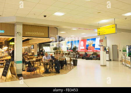 Intérieur de l'aéroport d'Aberdeen, en Écosse. Banque D'Images