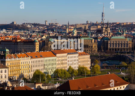 Une vue de la ville de Prague le petit côté de la vieille ville pendant la journée dans l'autmn. Beaucoup de bâtiments peut être vu Banque D'Images