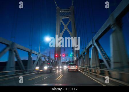 Mid-Hudson bridge New York au volant Banque D'Images