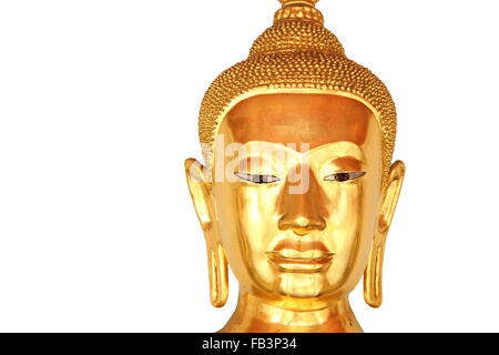 Face closeup Buddha statue in temple bouddhique Wat Pho, Bangkok, Thaïlande, isolé sur fond blanc Banque D'Images