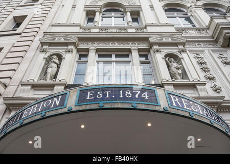 Le restaurant extérieur de critère dans Piccadilly Londres Angleterre Royaume-uni Banque D'Images