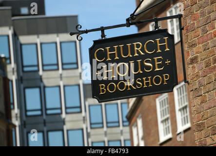 Affiche à l'extérieur de l'Église Chrétienne Librairie Maison sur Grand Smith Street SW1 dans la ville de Westminster, dans la ville de London, England GB UK 2015 Banque D'Images