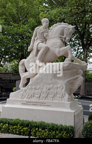 Le mémorial tombe d'Andranik Ozanian, communément appelé Andranik dans le cimetière du Père Lachaise, Paris, France. Banque D'Images