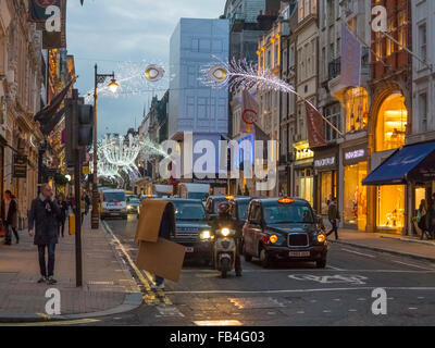 Décorations de Bond Street à Londres au moment de Noël Banque D'Images