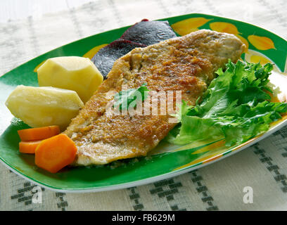 Gebakken sliptong - friture de poissons la sole commune. La cuisine néerlandaise Banque D'Images