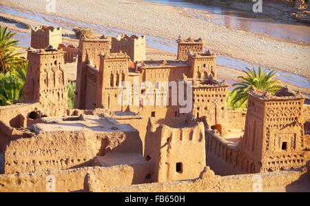 Forteresse Kasbah Ait Benhaddou près de Ouarzazate, Maroc Banque D'Images