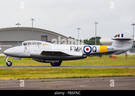 Gloster Meteor, Farnborough International Airshow, l'aéroport de Farnborough, Hampshire, Angleterre, au Mont Rushmore Banque D'Images