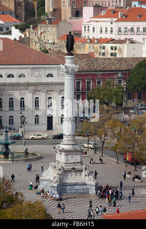 Ville de Lisbonne au Portugal, colonne de Pedro IV sur la place Rossio Banque D'Images