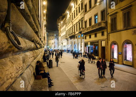 Florence. L'Italie. Via de' Tornabuoni. Banque D'Images