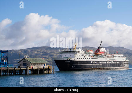 Caledonian MacBrayne approche ferry pier à Craignure Isle of Mull Argyll et Bute Hébrides intérieures Western Isles Scotland UK Banque D'Images