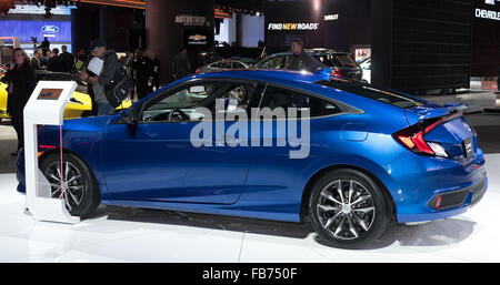 Detroit, MI, USA. Jan 11, 2016. Une Honda Civic Coupé au Salon de l'auto de Detroit 2016. © Mark Bialek/ZUMA/Alamy Fil Live News Banque D'Images