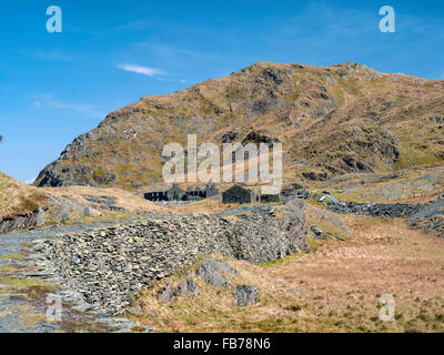 Depuis longtemps abandonné Rhos ardoise haut hébergement montagne près de Capel curig Parc national de Snowdonia. Banque D'Images