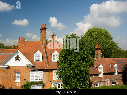 Vue aérienne d'une des maisons de style Arts and Crafts à Bedford Park, Chiswick, Londres, UK Banque D'Images