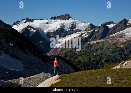 WA12553-00...WASHINGTON - Clark Mountain de haut, passe dans le Glacier Peak Wilderness de la National Forest Okanogan-Wenatchee Banque D'Images