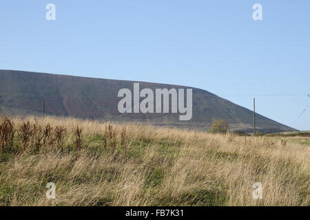 Pendle Hill est situé dans l'est de Lancashire, Angleterre, c'était prise à proximité du réservoir de mousse noire Banque D'Images