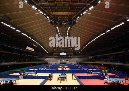 Tokyo Metropolitan Gymnasium, Tokyo, Japon. Jan 11, 2016. Vue générale, le 11 janvier 2016 - Tennis de Table : Tous les Championnats de Tennis de Table Japon Double mixte à Tokyo Metropolitan Gymnasium, Tokyo, Japon. © AFLO SPORT/Alamy Live News Banque D'Images