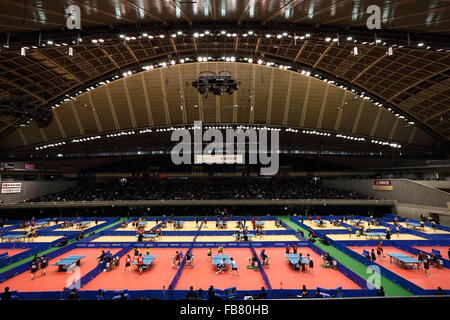 Tokyo Metropolitan Gymnasium, Tokyo, Japon. Jan 11, 2016. Vue générale, le 11 janvier 2016 - Tennis de Table : Tous les Championnats de Tennis de Table Japon Double mixte à Tokyo Metropolitan Gymnasium, Tokyo, Japon. © AFLO SPORT/Alamy Live News Banque D'Images
