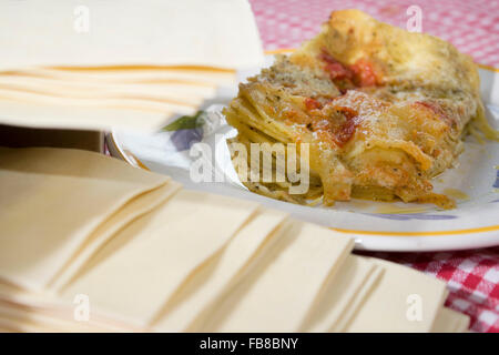 Lasagnes au pesto génois Banque D'Images