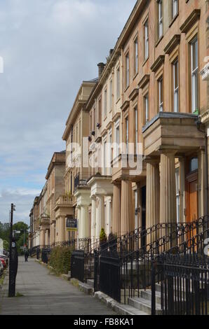 Une rangée de maisons de style Régence, Glasgow, Ecosse Banque D'Images