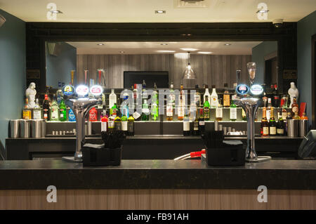 Bar moderne dans un hôtel & Conference Centre, Aberdeen. Banque D'Images