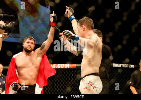 Nicolas Dalby vs Darren jusqu'à attirer la majorité des résultats. L'UFC Fight Night 76 Smolka-Dublin:Holohan vs à 3Arena le samedi 24 O Banque D'Images