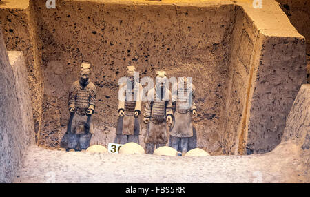 Des soldats et des chevaux en terre cuite, Site du patrimoine mondial si la Chine près de Xian;Mausolée QinShihuang's Museum et Banque D'Images