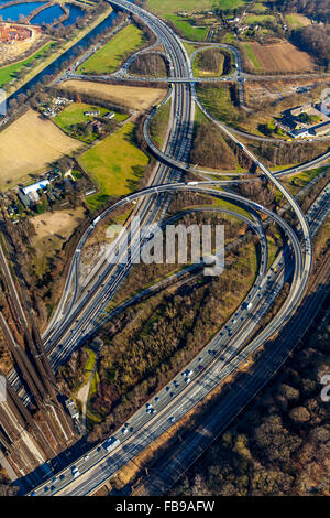 Vue aérienne, l'autoroute Kaiserberg, A40 et A3, Duisburg Kaiserberg, Duisburg, Ruhr, North Rhine Westphalia, Banque D'Images