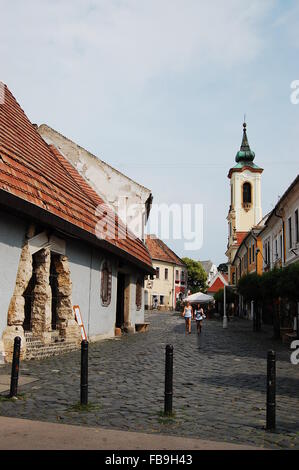 Old street à Szentendre, Hongrie Banque D'Images