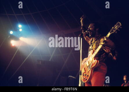 Chuck Berry - 1972 - France / Ile-de-France (région) / Paris - Chuck Berry - Chuck Berry ; - Live à La Villette - Paris, France ; ; ; 1972 - - - Philippe Gras / Le Pictorium Banque D'Images