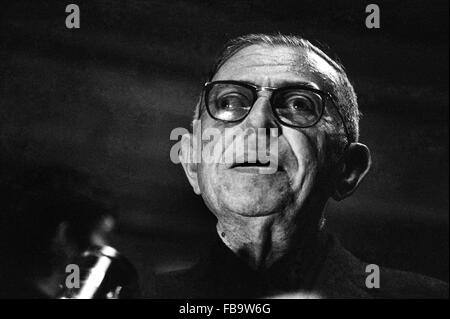 Jean-Paul Sartre à la Sorbonne' - 1968 - France / Ile-de-France (région) / Paris - Jean-Paul Sartre à la Sorbonne' - MAI 1968 ; protestation - Jean-Paul Sartre à 'la Sorbonne Université' ; - Crédit : ; - Philippe Gras / Le Pictorium Banque D'Images