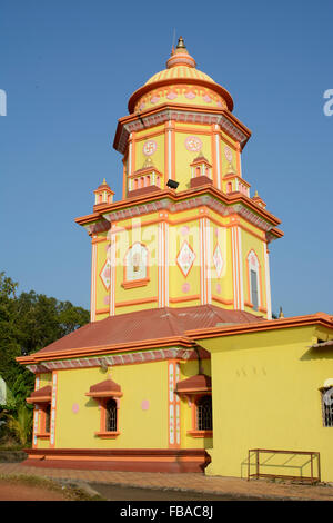 Un temple Hindou dans le Nord de Goa, Inde Banque D'Images