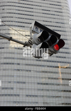 La lumière de la rue de la circulation à Tokyo Banque D'Images