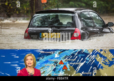 Une image composite de la tempête Desmond météo et ses impacts, ici une voiture abandonnée dans les eaux de crue à Ambleside après le fleuve rothay éclater ses banques dans le district du lac le samedi 5 décembre 2015, au cours de la pluie torrentielle de storm Desmond. Banque D'Images