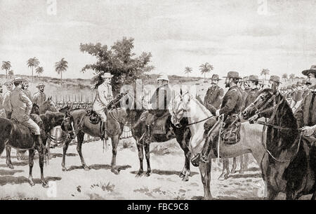 L'abandon de la ville de Santiago de Cuba le 17 juillet 1898, après le siège de Santiago, par le général Toral (à gauche) au général Shafter (droite). José Toral y Vázquez, 1832 - 1904. Général de l'armée espagnole. William Rufus Shafter, 1835 - 1906. Le major-général américain durant la guerre hispano-américaine. Banque D'Images