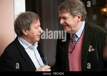 Adam Sisman et Jeremy Lewis à l'Oldie Déjeuner LITTÉRAIRE 12/01/16 Banque D'Images