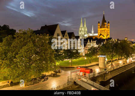 La cathédrale de Cologne, Groß St Martin eglise, Cologne, Allemagne Banque D'Images