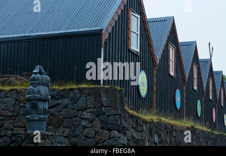 Vieux Village Viking d'Islande à Hafnarfjordur musée historique avec de vieilles maisons et de dessins sur les murs pendaison Reykjavik outrside Banque D'Images