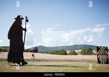 13/9/14 La Marche des Pèlerins à Cirueña Camino de Santiago, près de Santo Domingo de la Calzada, La Rioja, Espagne Banque D'Images